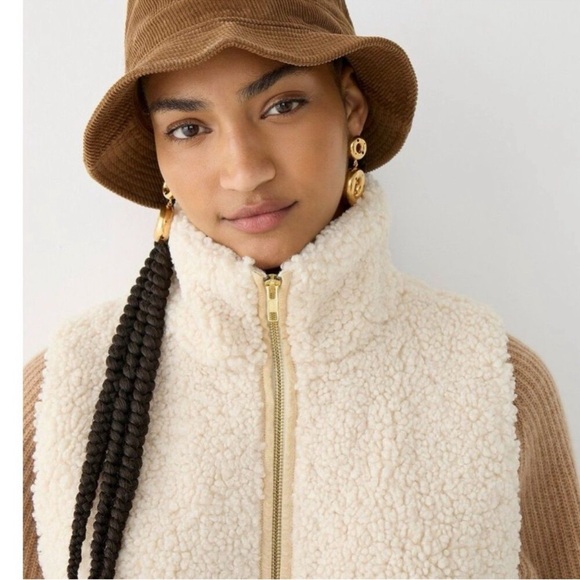 NWOT J Crew Plush Teddy Sherpa Vest sz L TOP RATED BA526 - Picture 2 of 10